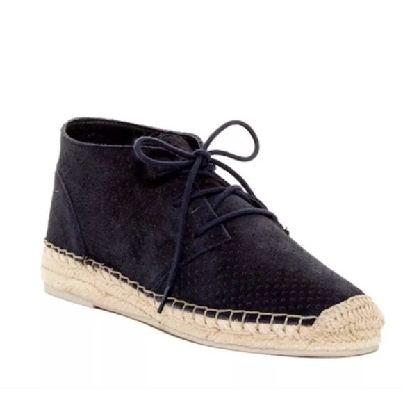 Dolce Vita Trilby Perforated Chukka Sneaker - Picture 1 of 6